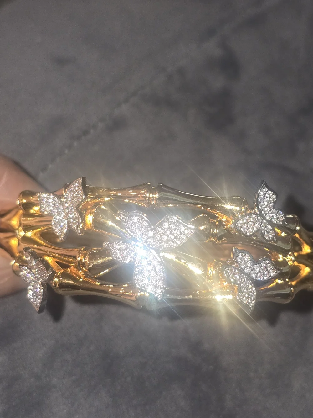 22kgp Dubai Gold Floral Crystal Bangle Bracelet - Elegant Women's Jewelry